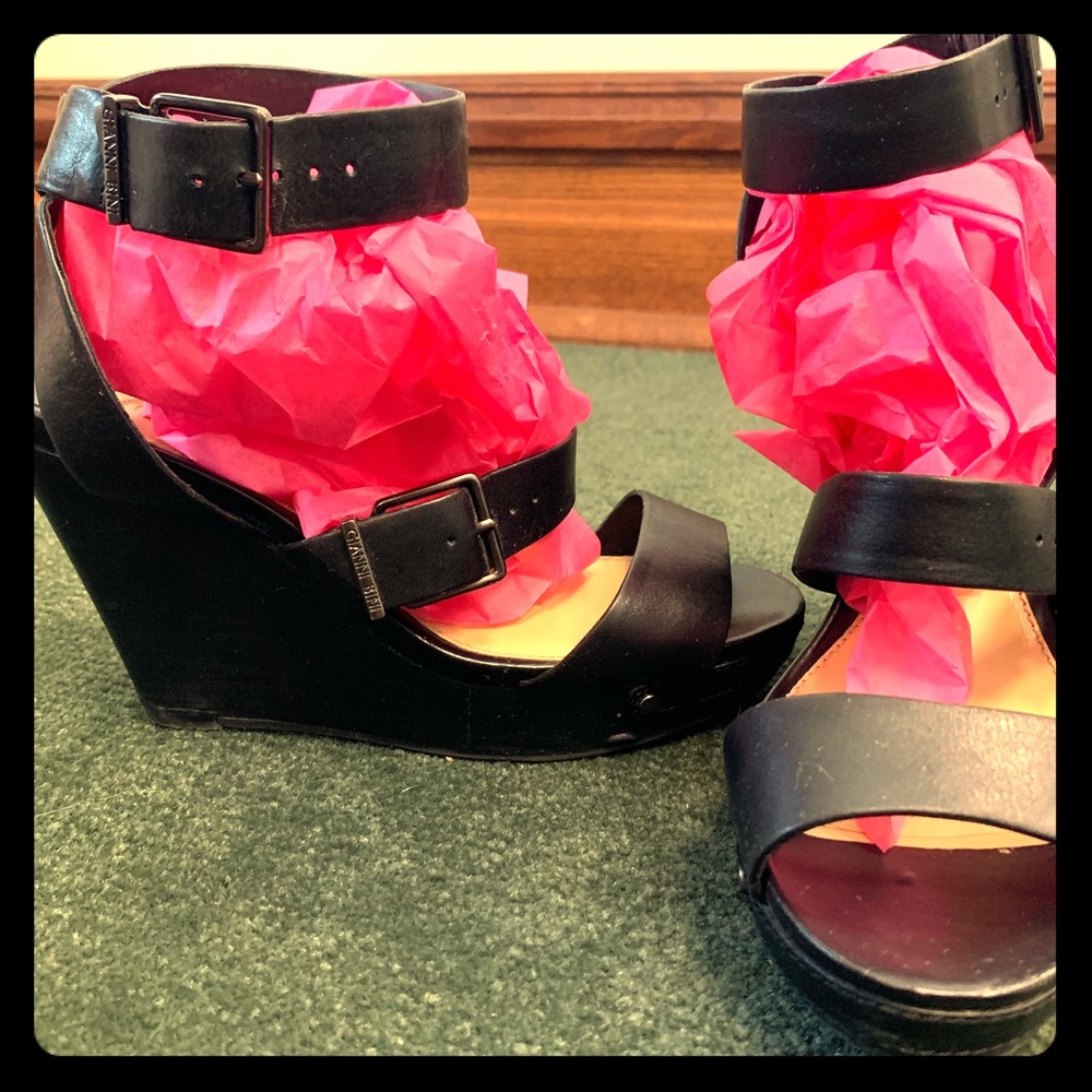 Gianni Bini Black Strap Wedge